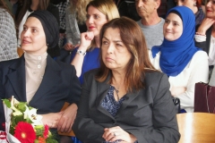 IMG-b1c492942d9d28df05bfb7a5b4c83add-V