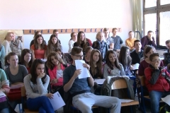 skrivene sjene travnik